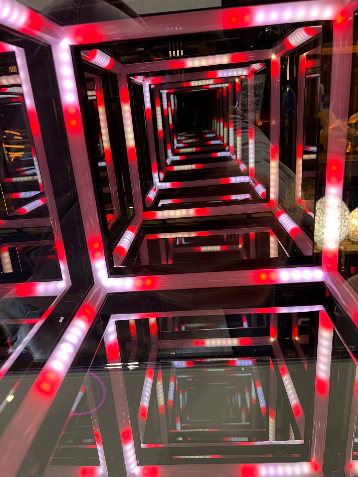 LED Atmospheric Cube Lamp