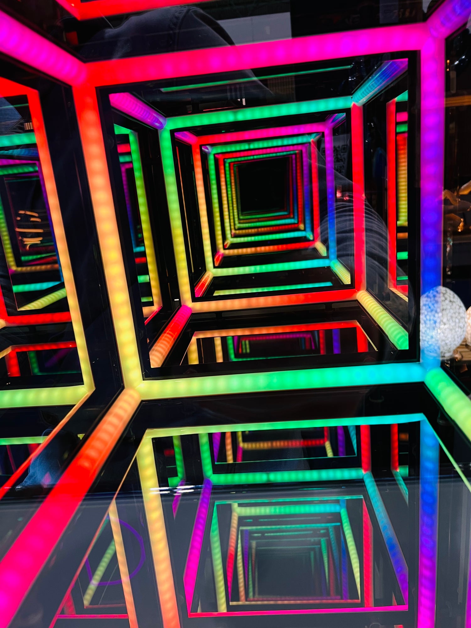 LED Atmospheric Cube Lamp