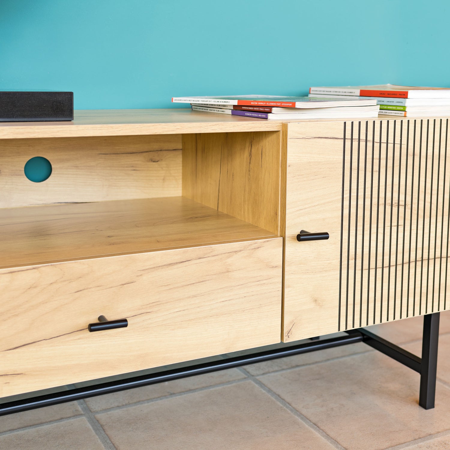 Groove Entertainment Unit