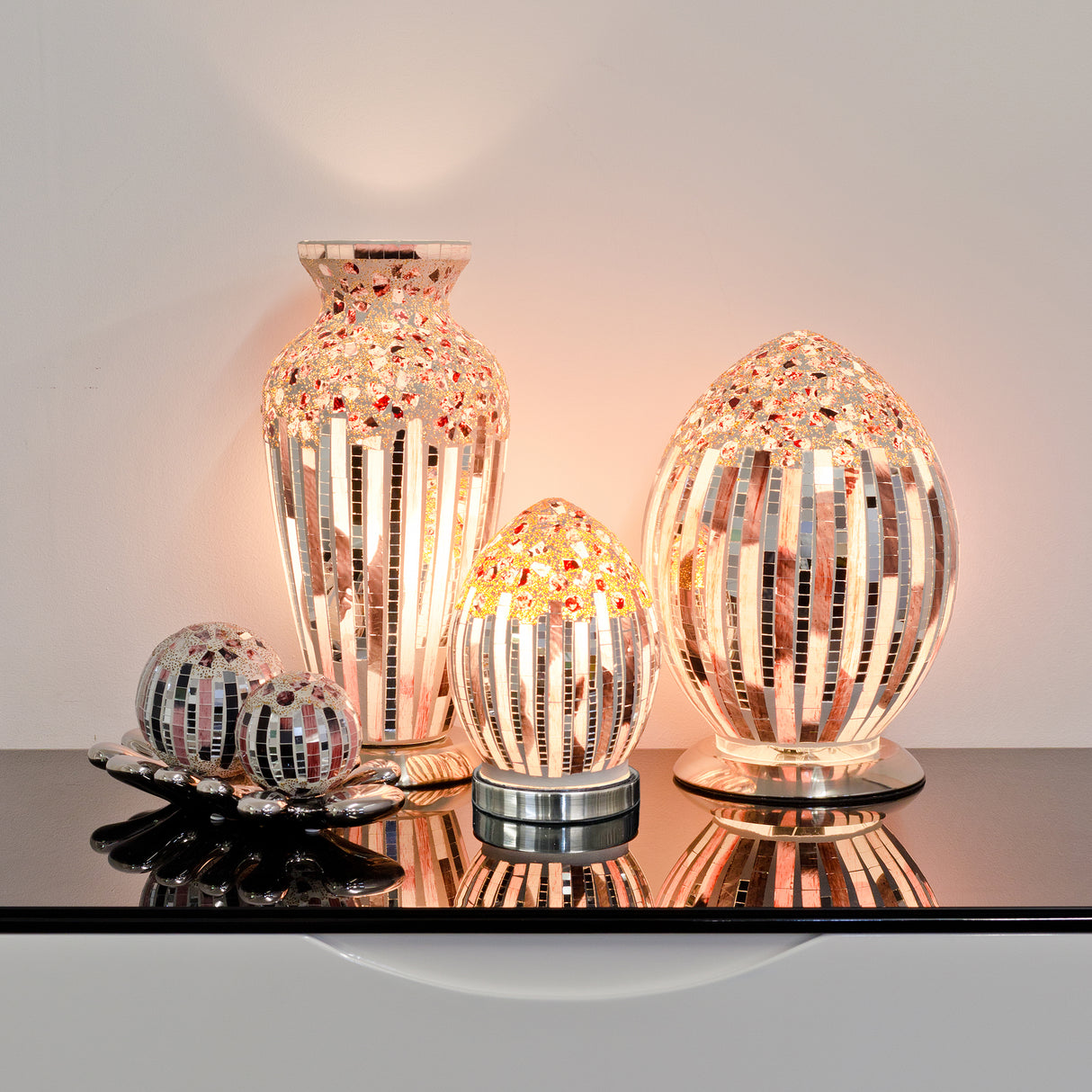 Art Deco Small Mosaic Glass Egg Lamp