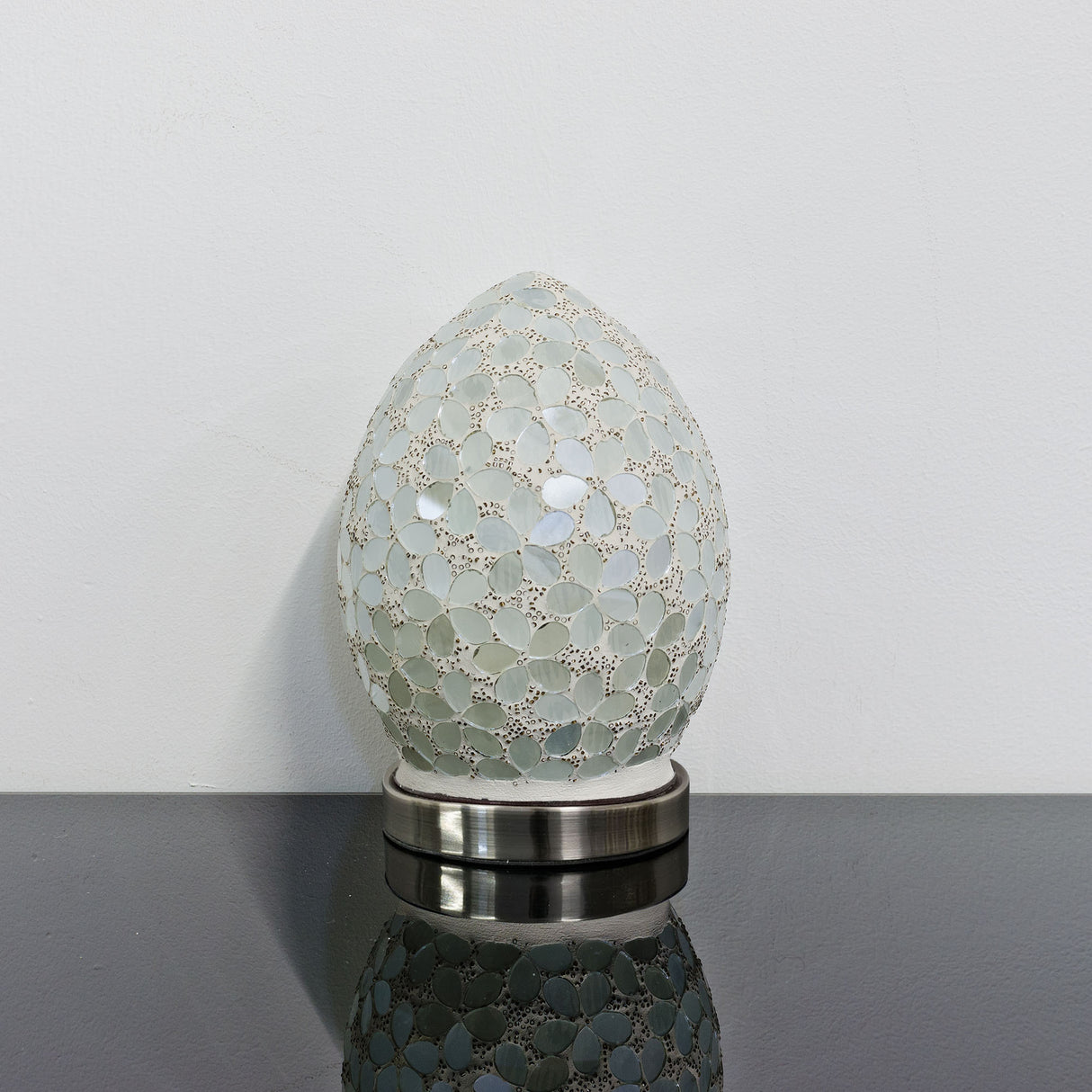 Opaque Flower Small Mosaic Glass Egg Lamp