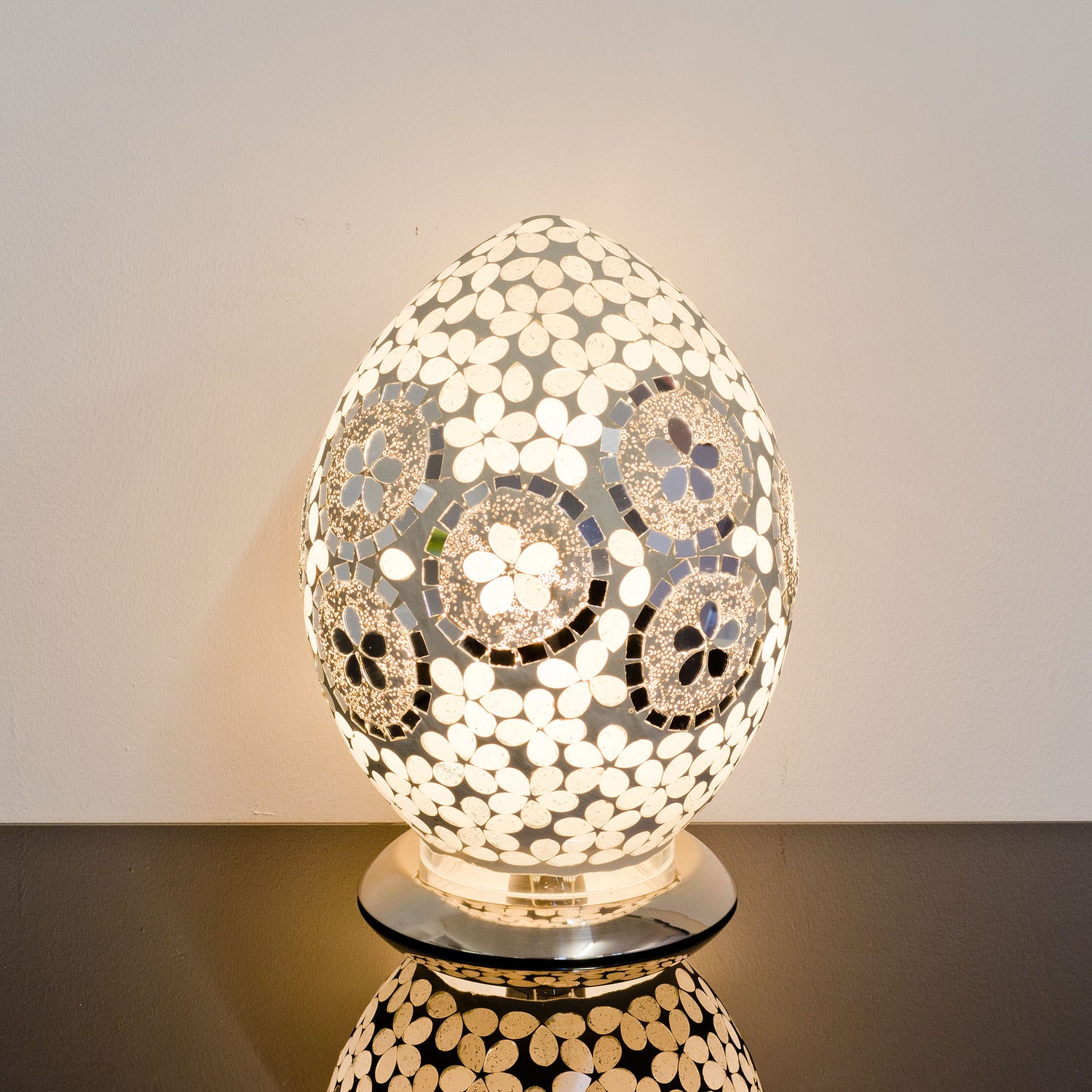 Art Deco Mirrored Flower Medium Mosaic Glass Egg Lamp
