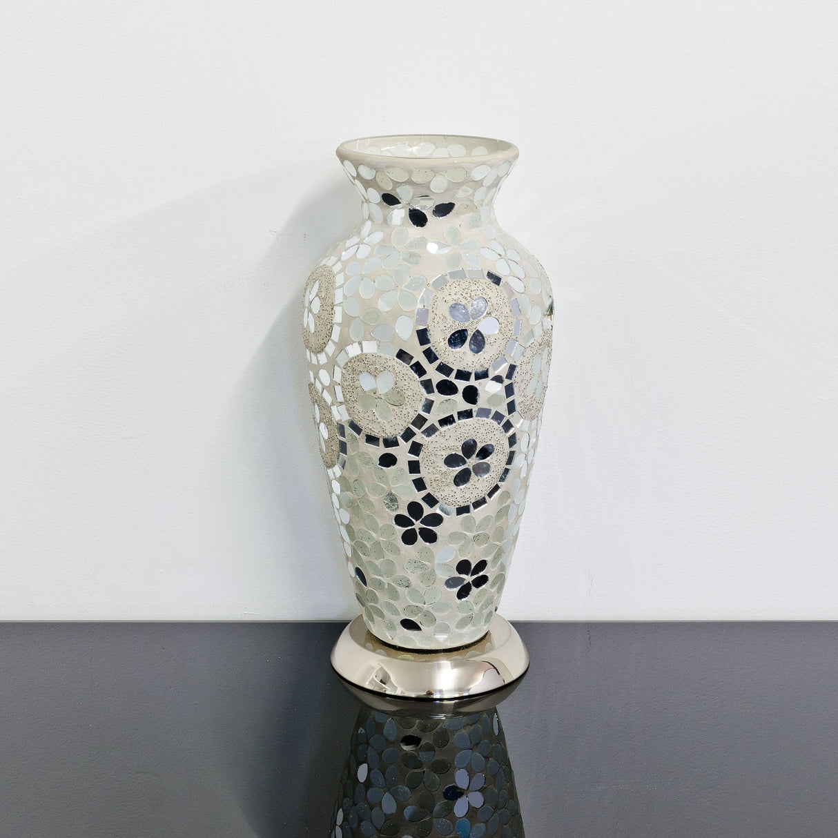 Art Deco Mirrored Flower Medium Mosaic Glass Vase Lamp