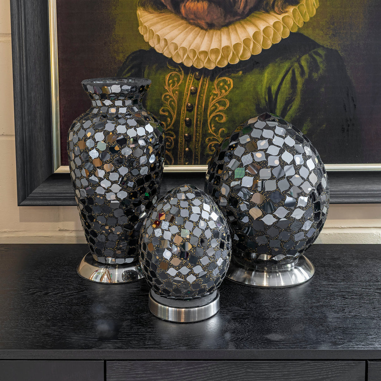 Dark Green Mini Mosaic Egg Lamp