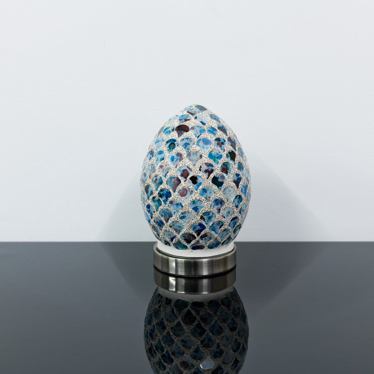 Blue Tile Mini Mosaic Egg Lamp
