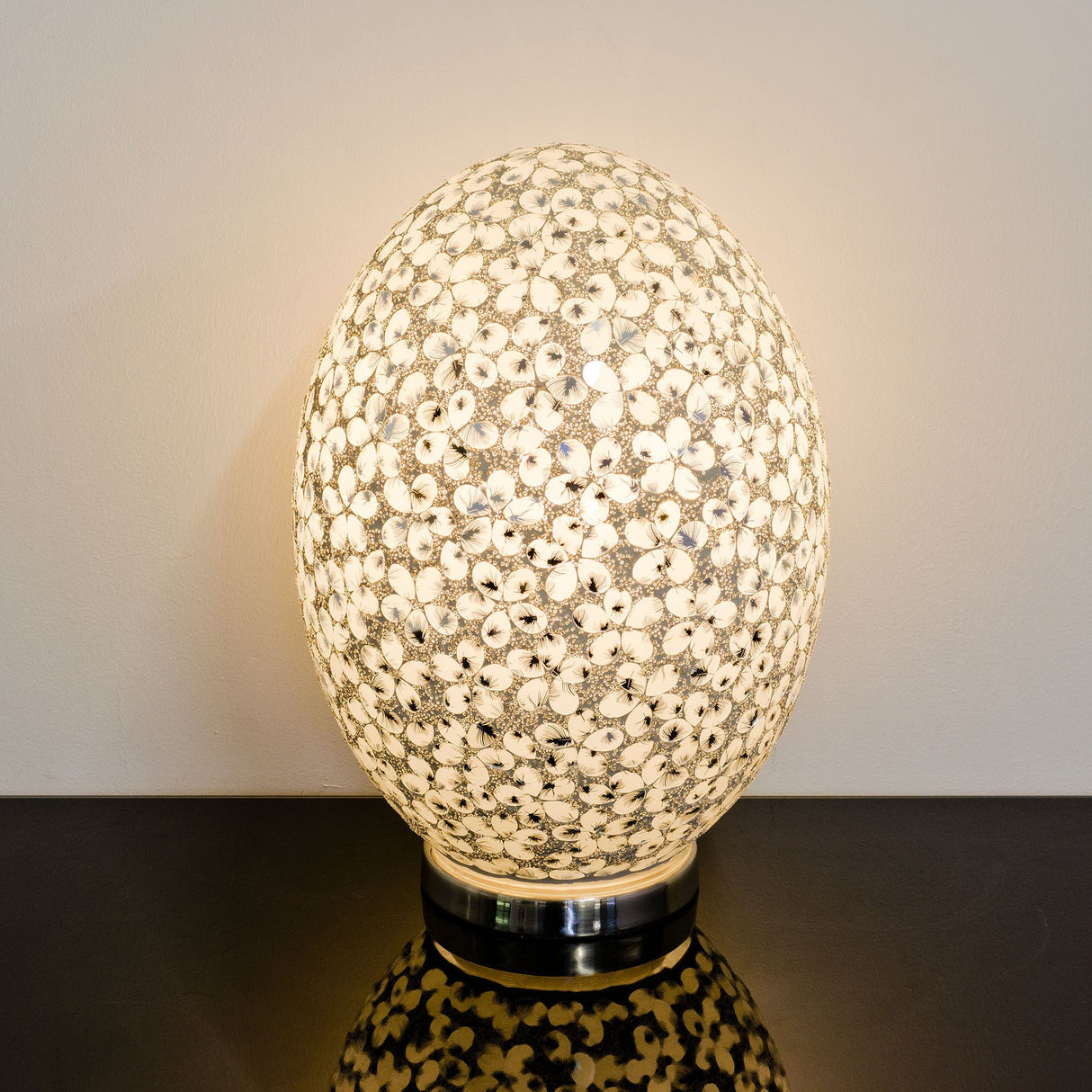 White Flower Large Mosaic Glass Egg Lamp
