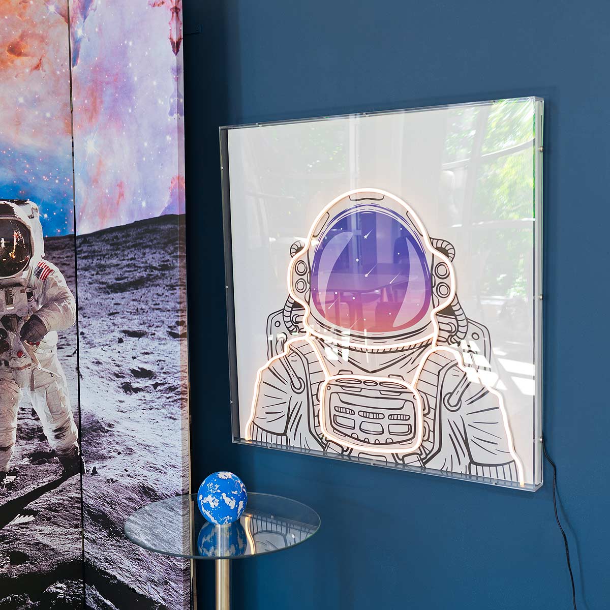 LED Astronaut Light Up Wall Art