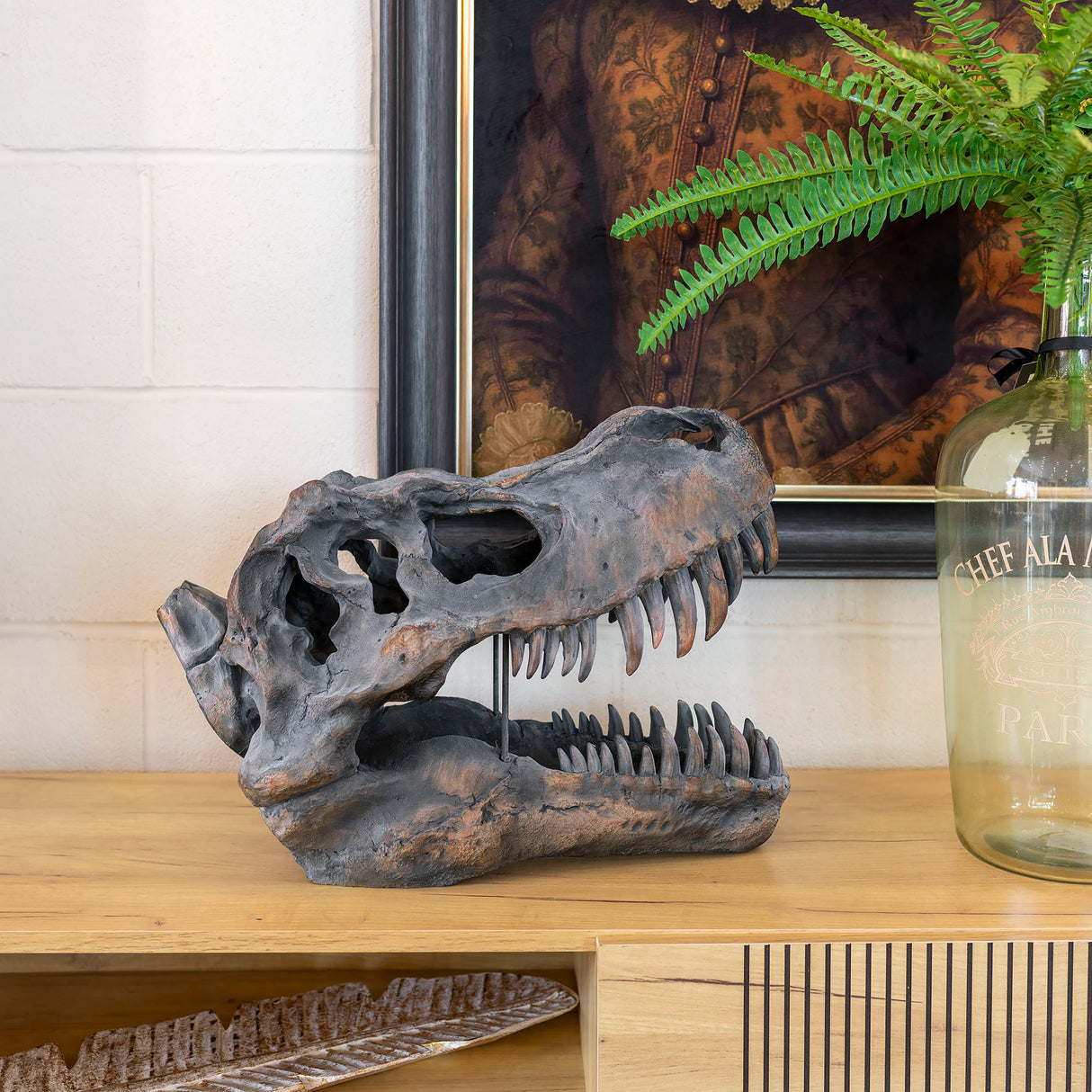 Dinosaur Skull Sculpture