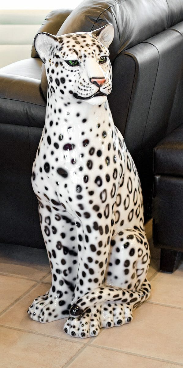 Black and White Porcelain Leopard Statue - Boxer Ceramiche
