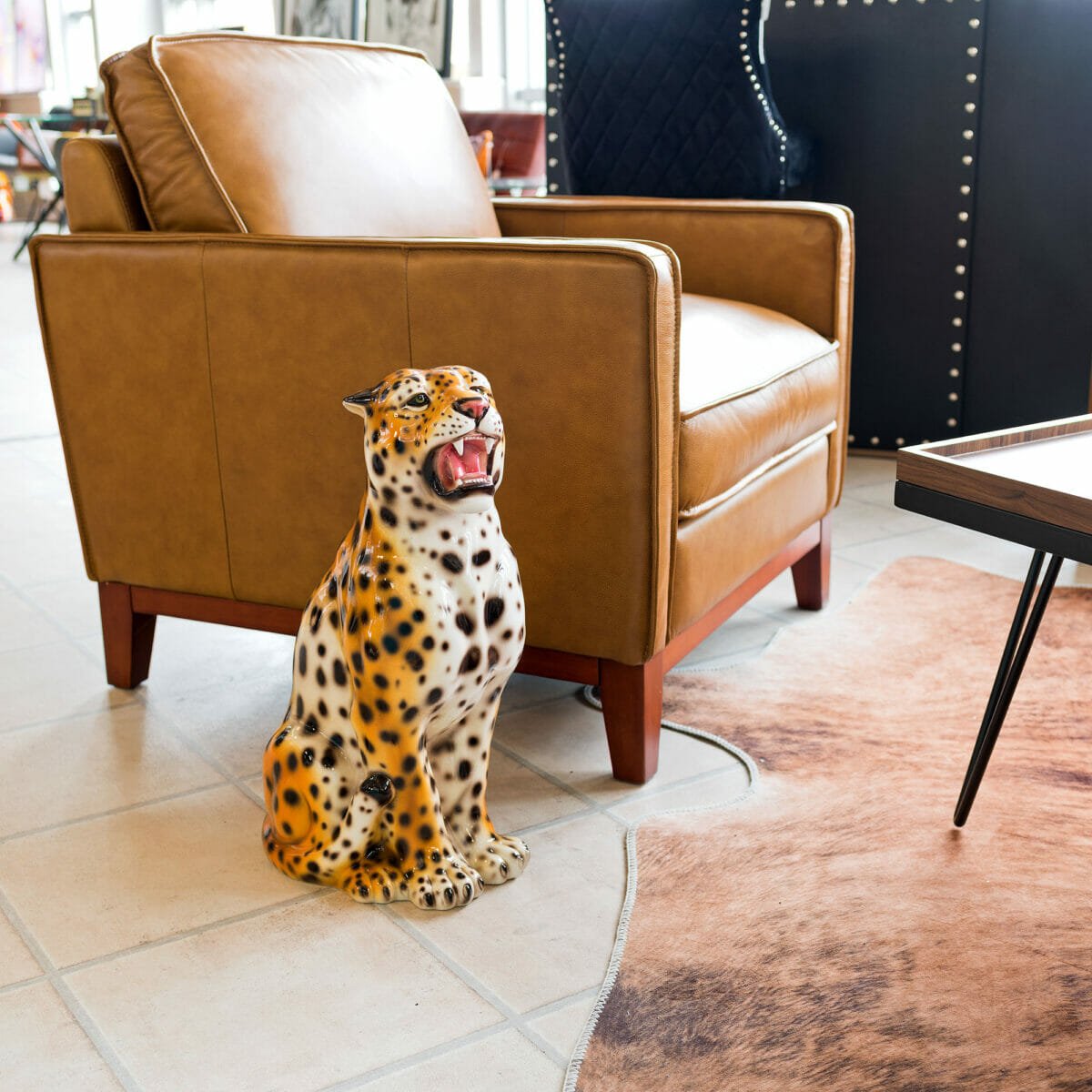 Porcelain Sitting Leopard Cub Statue - Boxer Ceramiche – Febland