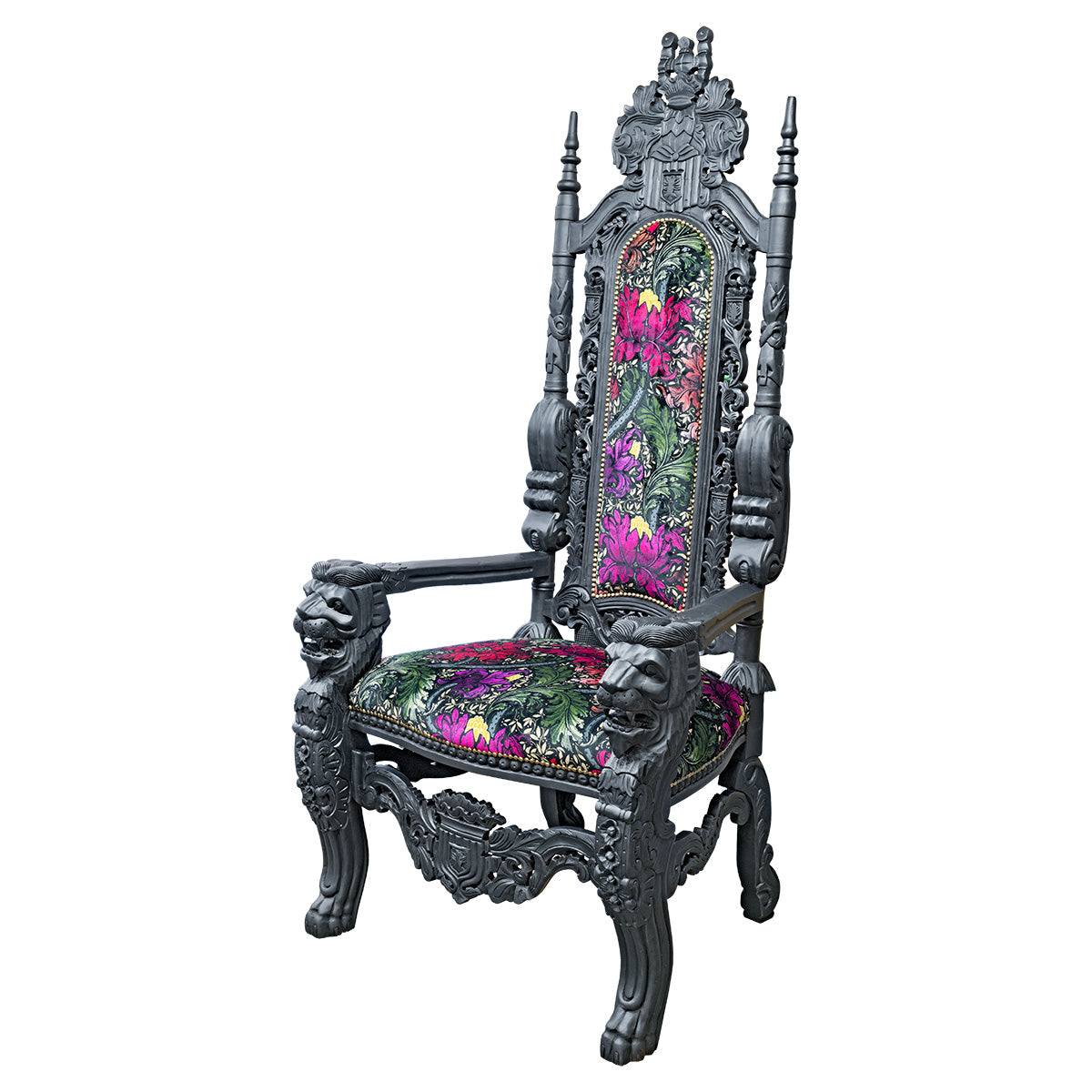 Traforata Throne Chair