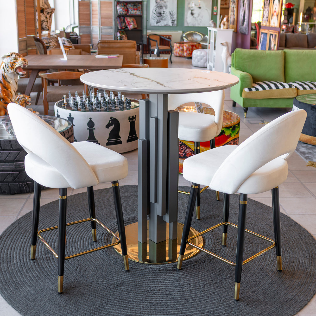 Tetra Bar Table