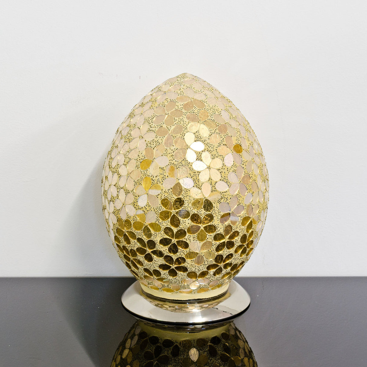 Gold Flower Medium Mosaic Glass Egg Lamp