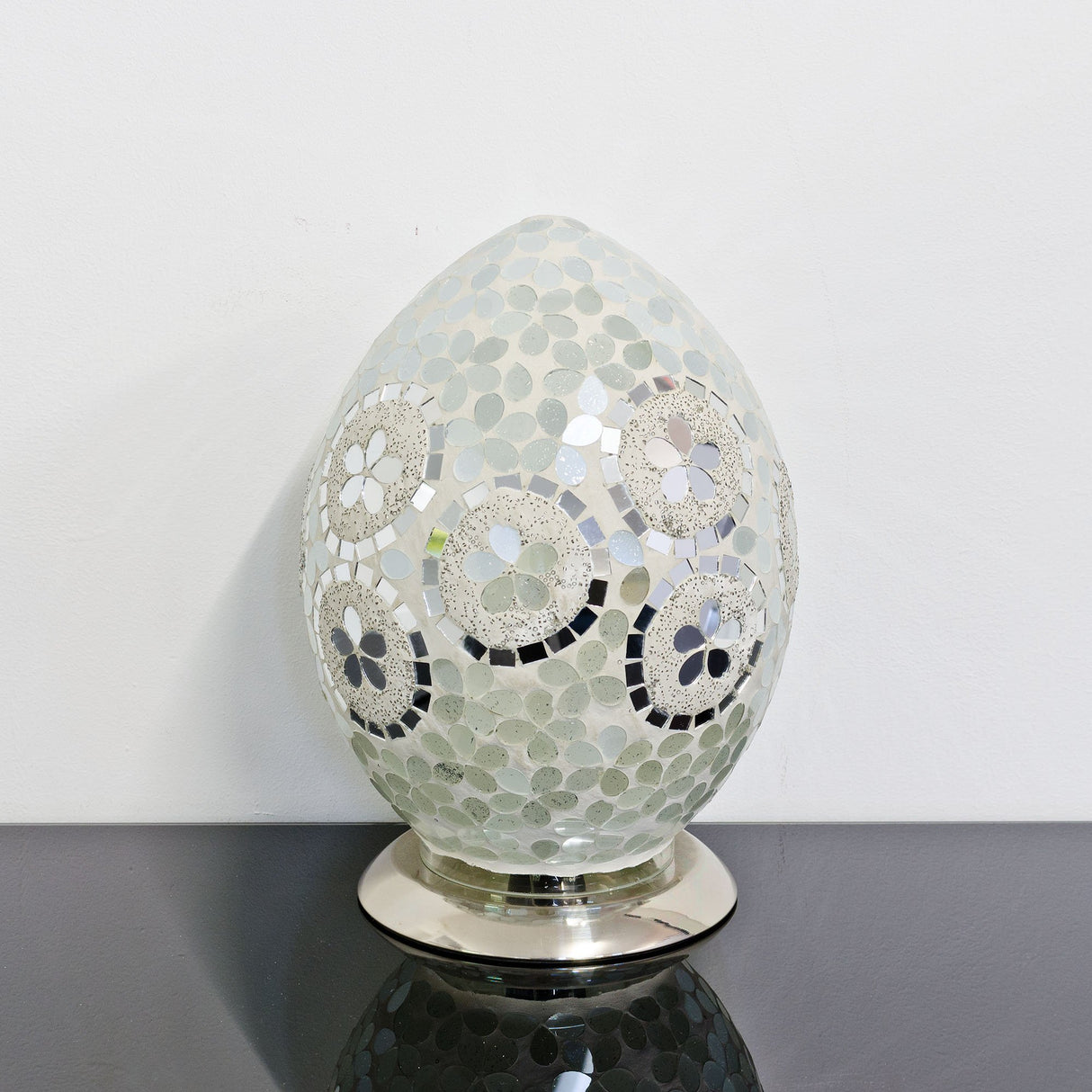 Art Deco Mirrored Flower Medium Mosaic Glass Egg Lamp