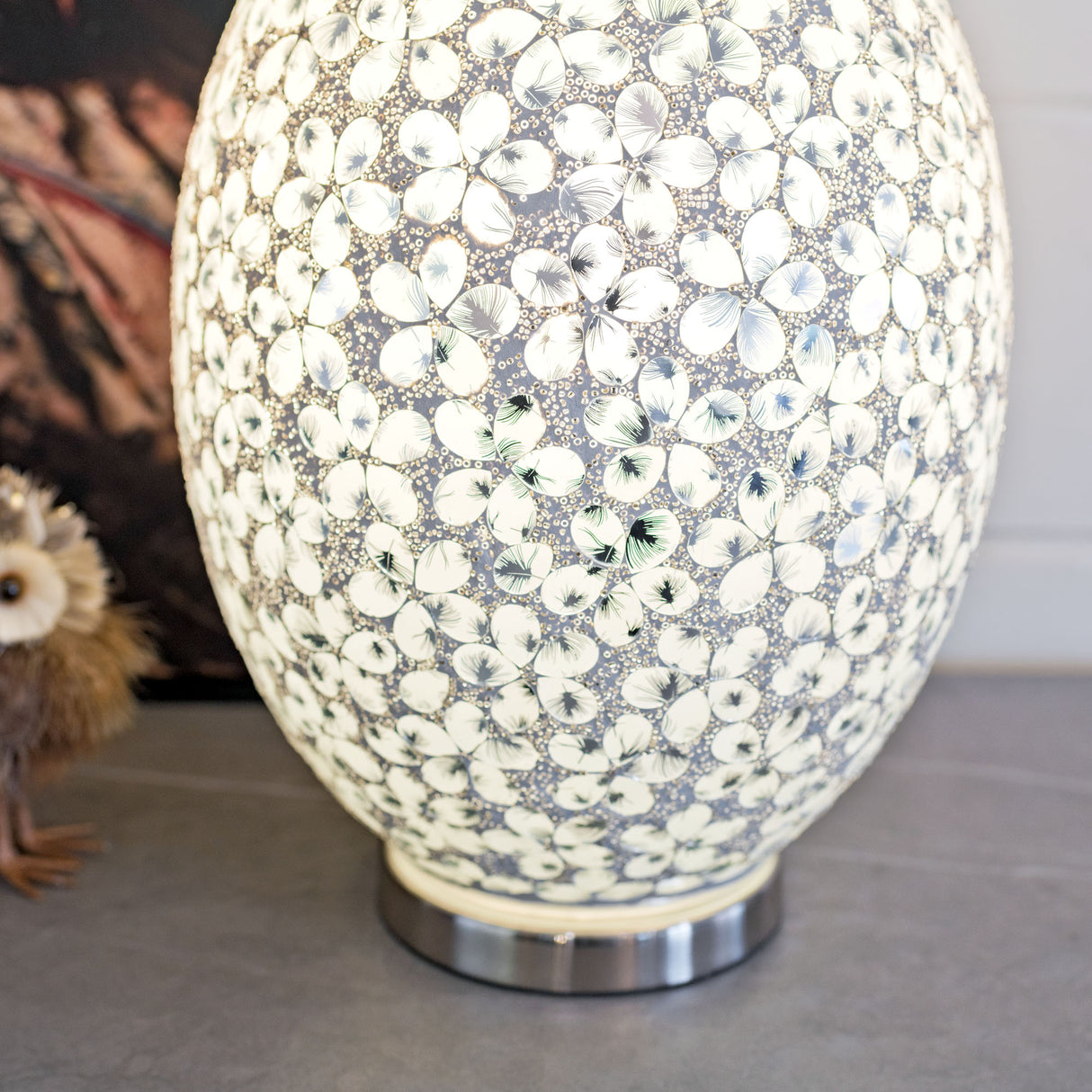 White Flower Large Mosaic Glass Egg Lamp