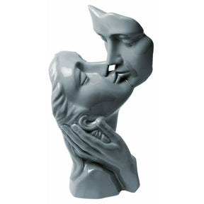 Lovers Kissing Ceramic Bust – Sculpture by Febland